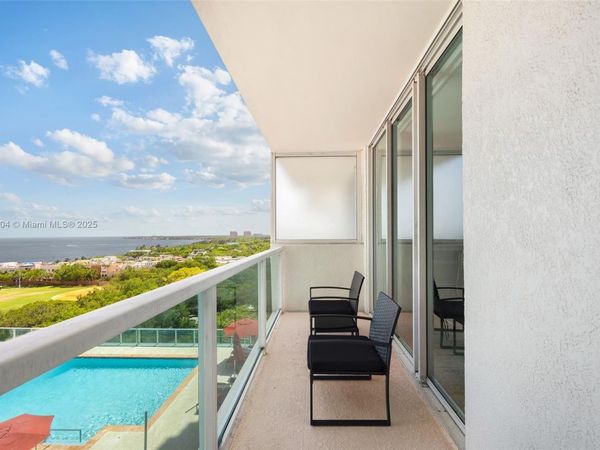 2889 Mcfarlane Rd, Unit 1014, Coconut Grove, FL 33133