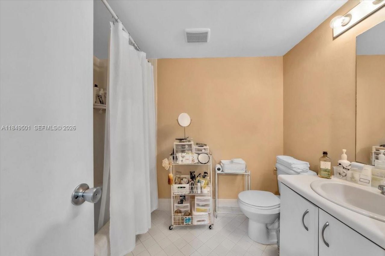 13455 SW 16th Ct, Unit 104F, Pembroke Pines, FL 33027 Photo