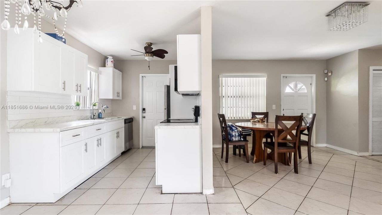 6528 SW 26th St, Miramar, FL 33023 Photo