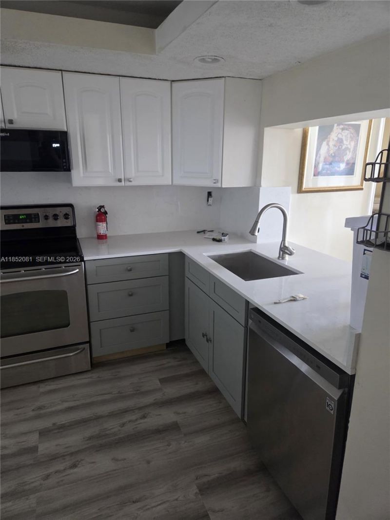 555 NE 15th St, Unit 20K, Miami, FL 33132 Photo