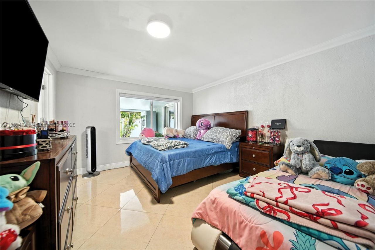 5005 E 6th Ave, Hialeah, FL 33013 Photo