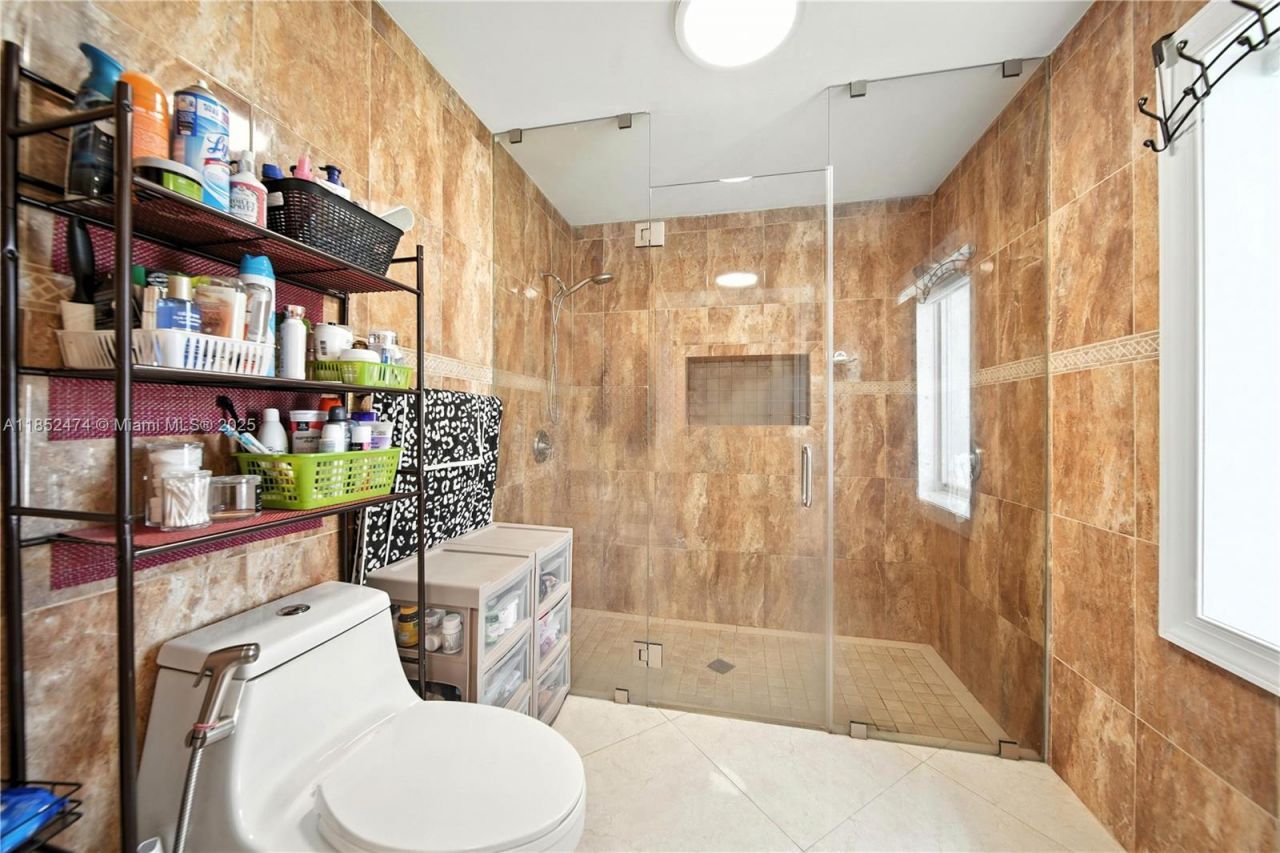 5005 E 6th Ave, Hialeah, FL 33013 Photo