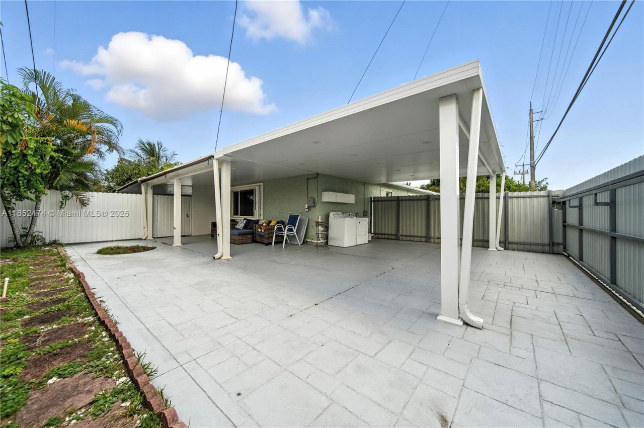 5005 E 6th Ave, Hialeah, FL 33013 Photo