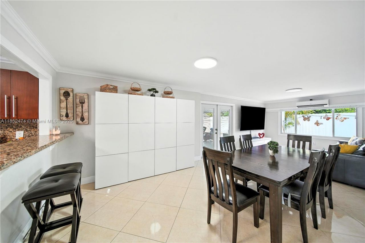 5005 E 6th Ave, Hialeah, FL 33013 Photo