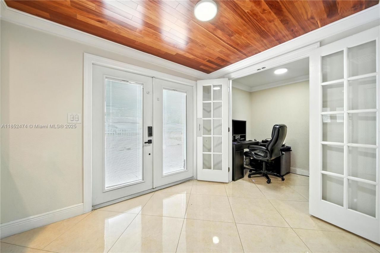 5005 E 6th Ave, Hialeah, FL 33013 Photo