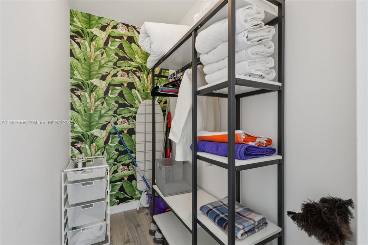 1610 Euclid Ave, Unit B101, Miami Beach, FL 33139 Photo