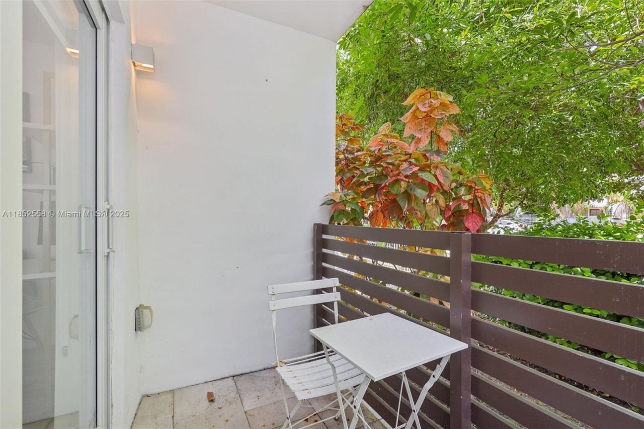 1610 Euclid Ave, Unit B101, Miami Beach, FL 33139 Photo