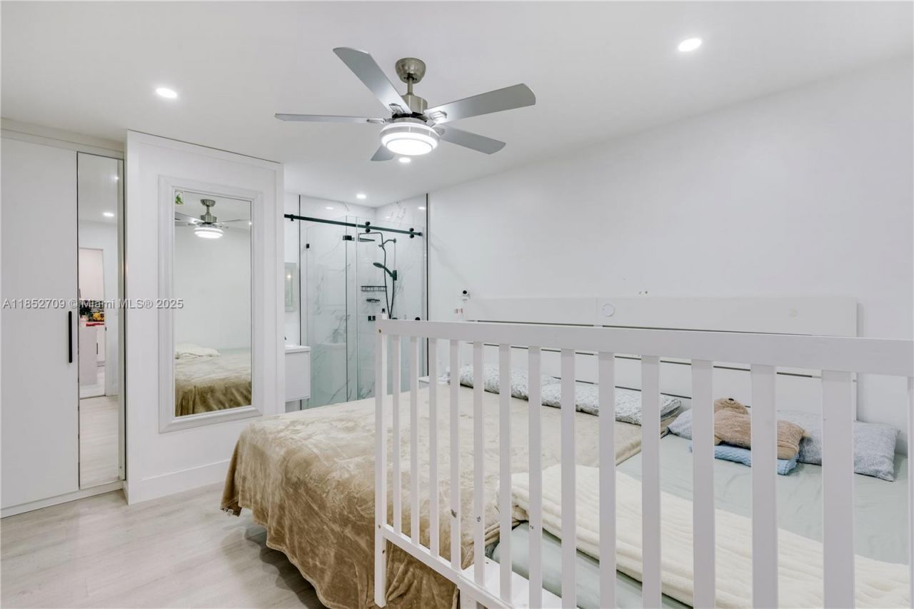 9311 SW 37th St, Miami, FL 33165 Photo