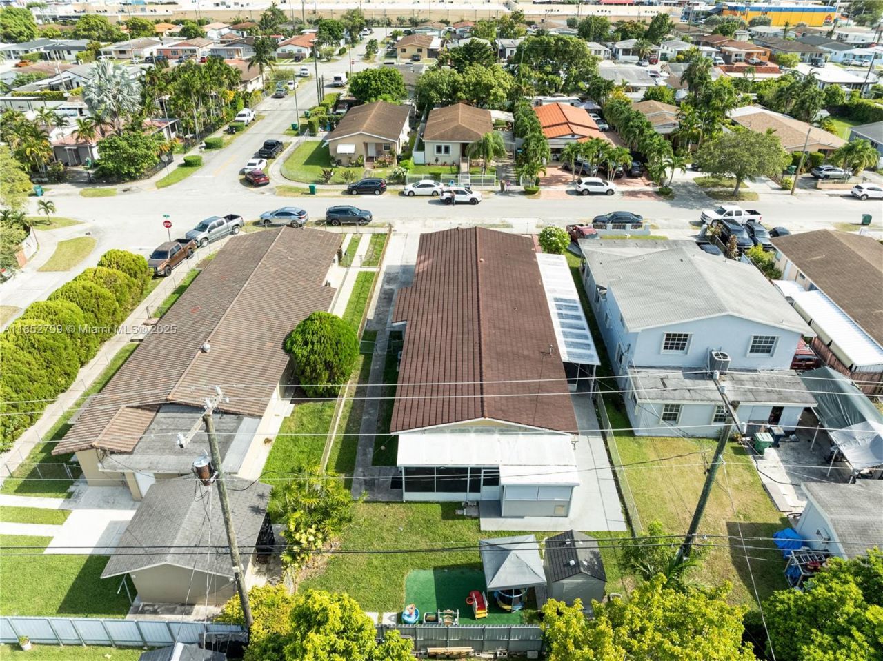9311 SW 37th St, Miami, FL 33165 Photo