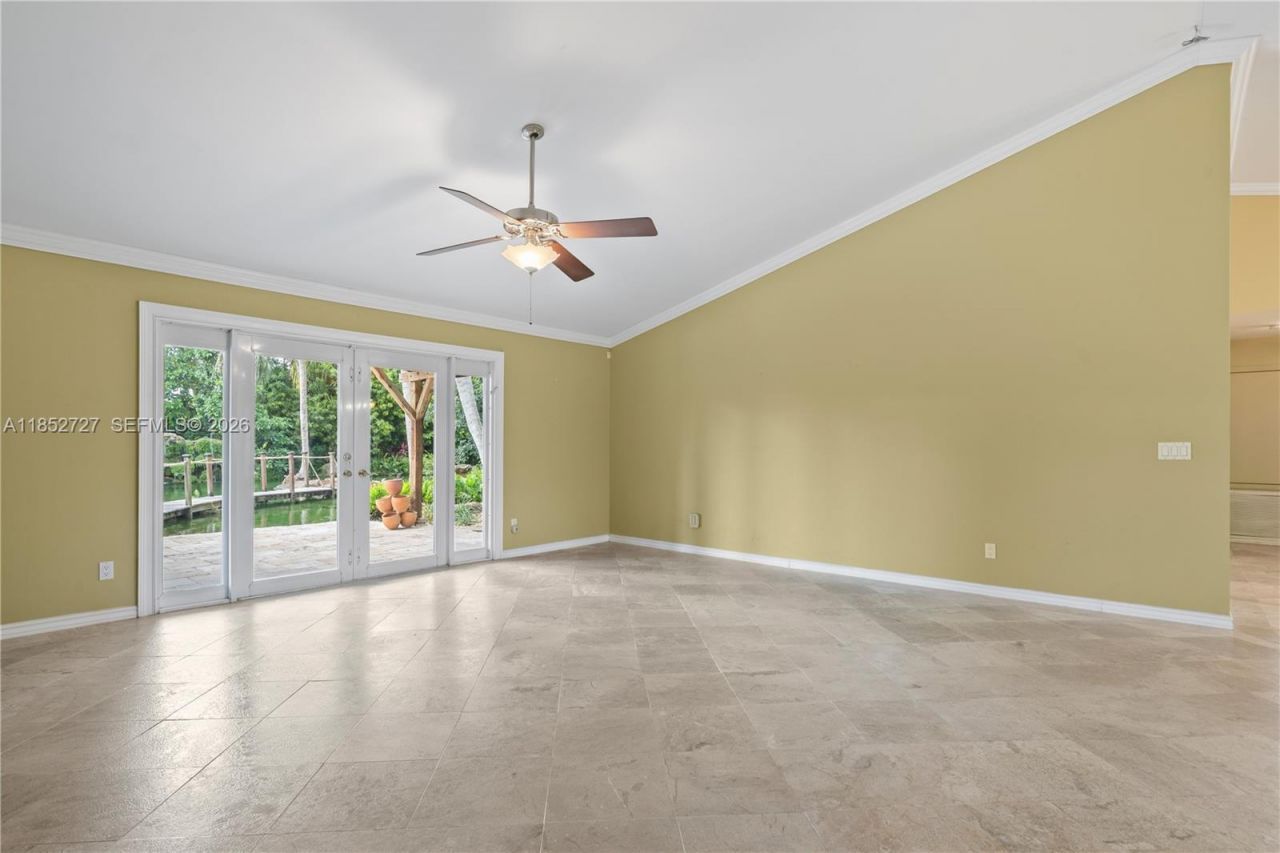 27800 SW 182nd Ave, Homestead, FL 33031 Photo