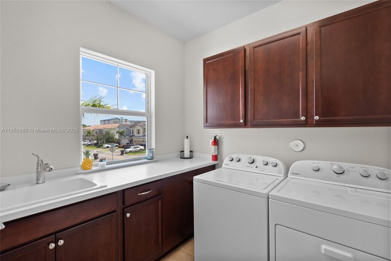 4248 Ficus St, Hollywood, FL 33021 Photo