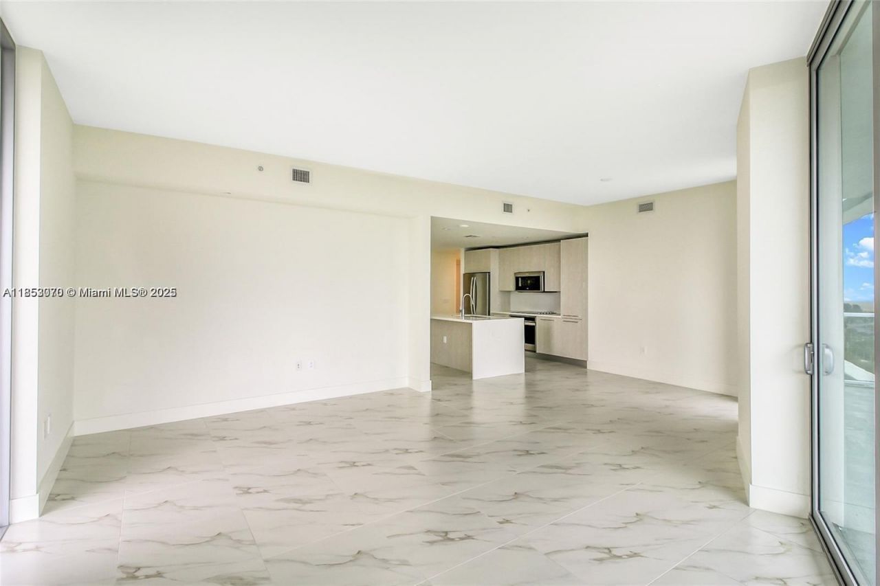 2000 Metropica Way, Unit 1709, Sunrise, FL 33323 Photo