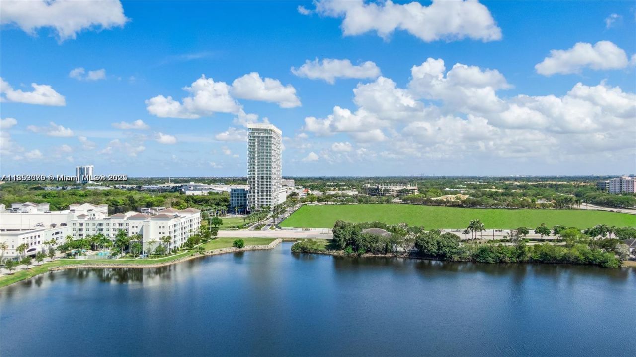 2000 Metropica Way, Unit 1709, Sunrise, FL 33323 Photo