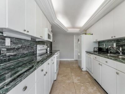 2101 Atlantic Shores Blvd, Unit 309, Hallandale Beach, FL 33009 Photo