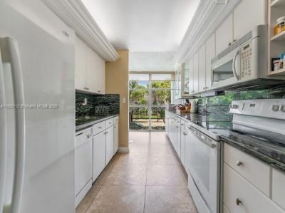 2101 Atlantic Shores Blvd, Unit 309, Hallandale Beach, FL 33009 Photo