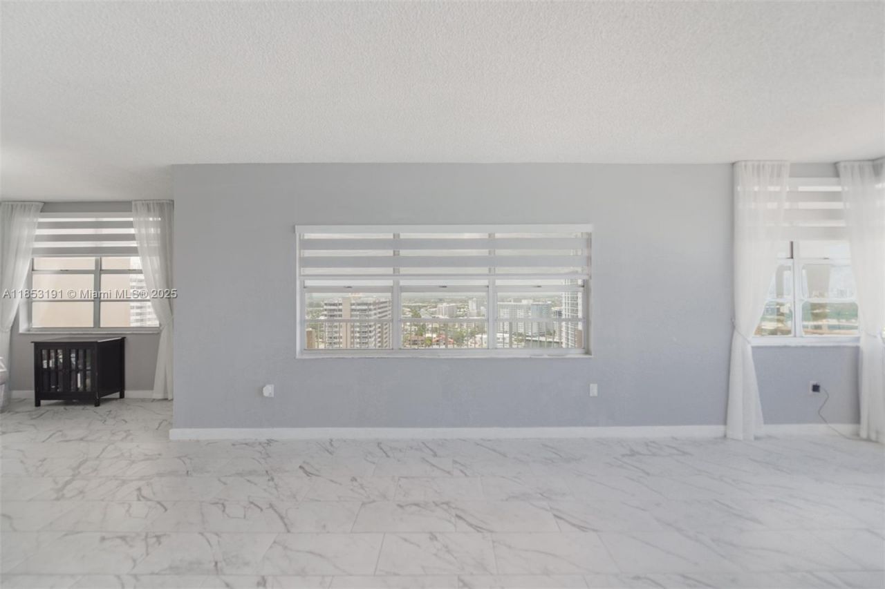 1950 S Ocean Dr, Unit 21F, Hallandale Beach, FL 33009 Photo