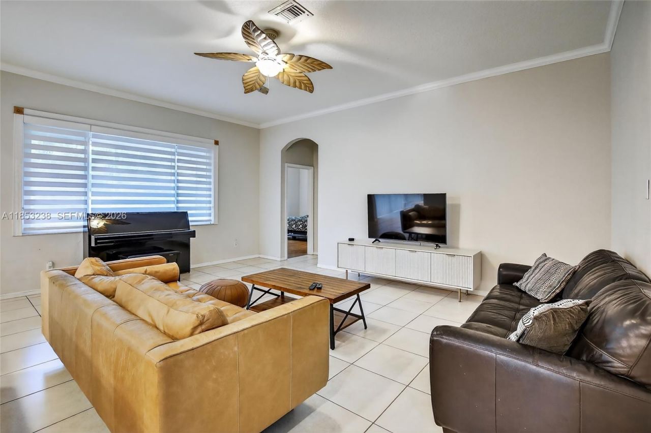 19138 Stonebrook St, Weston, FL 33332 Photo