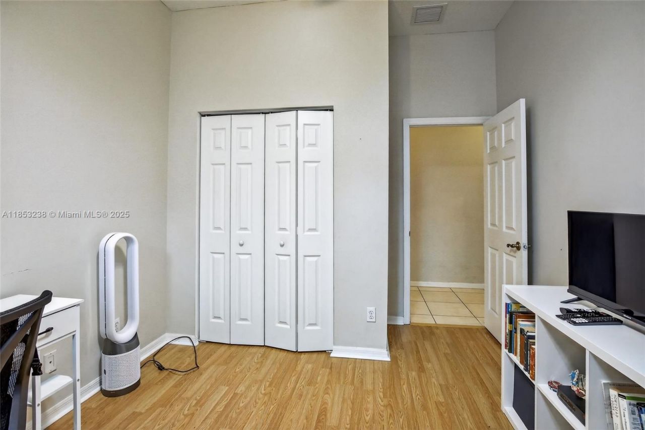 19138 Stonebrook St, Weston, FL 33332 Photo