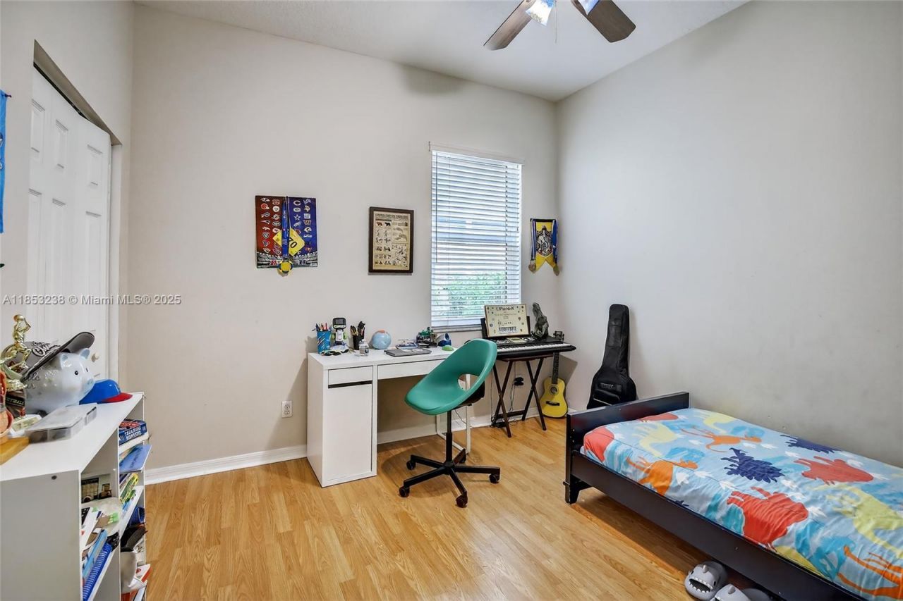 19138 Stonebrook St, Weston, FL 33332 Photo