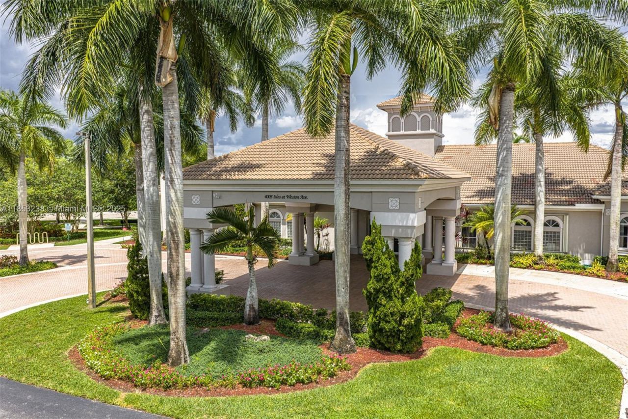 19138 Stonebrook St, Weston, FL 33332 Photo