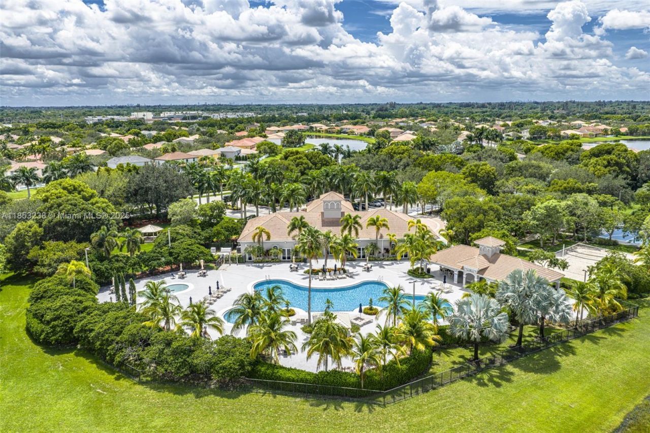 19138 Stonebrook St, Weston, FL 33332 Photo