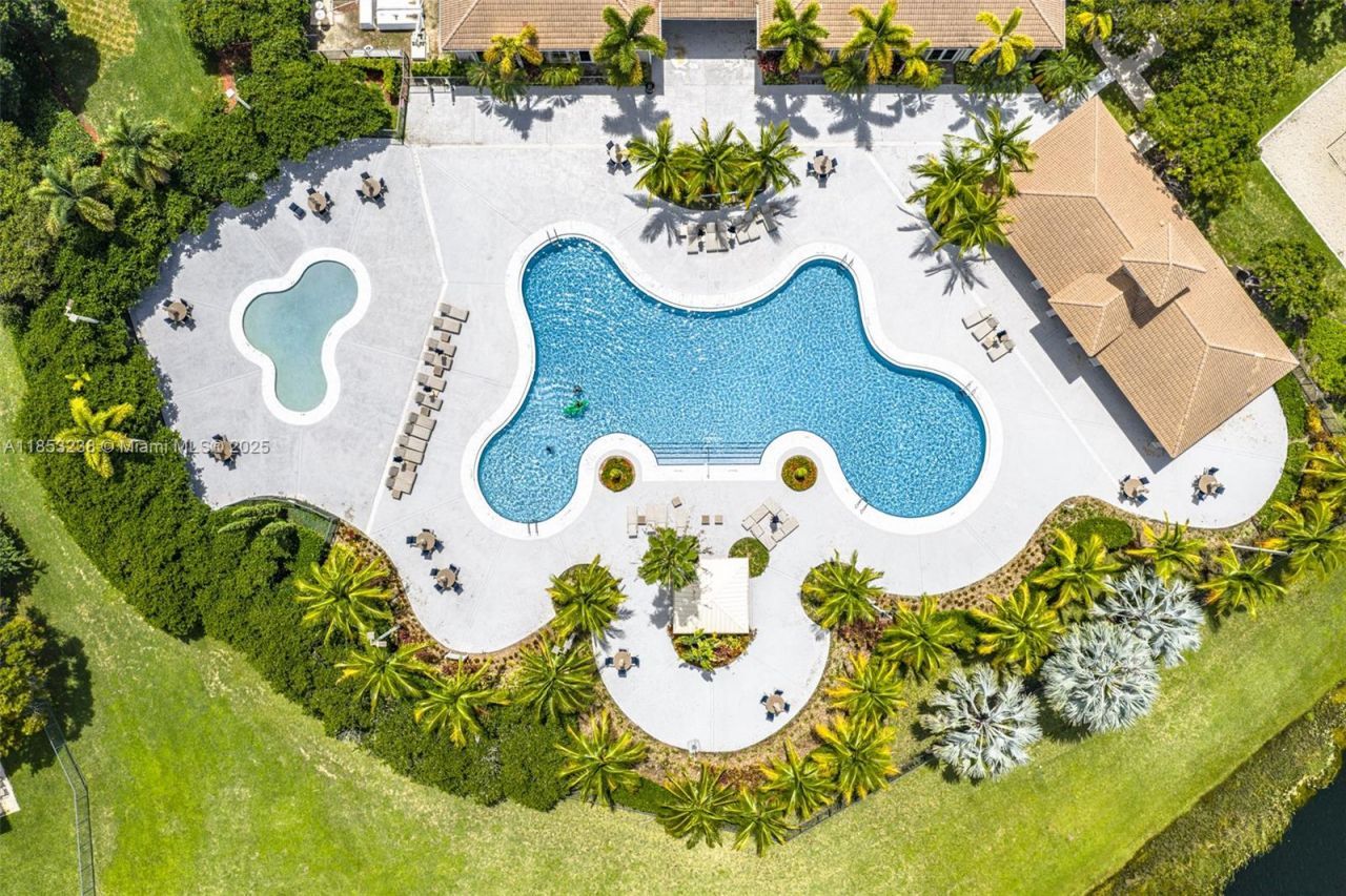 19138 Stonebrook St, Weston, FL 33332 Photo