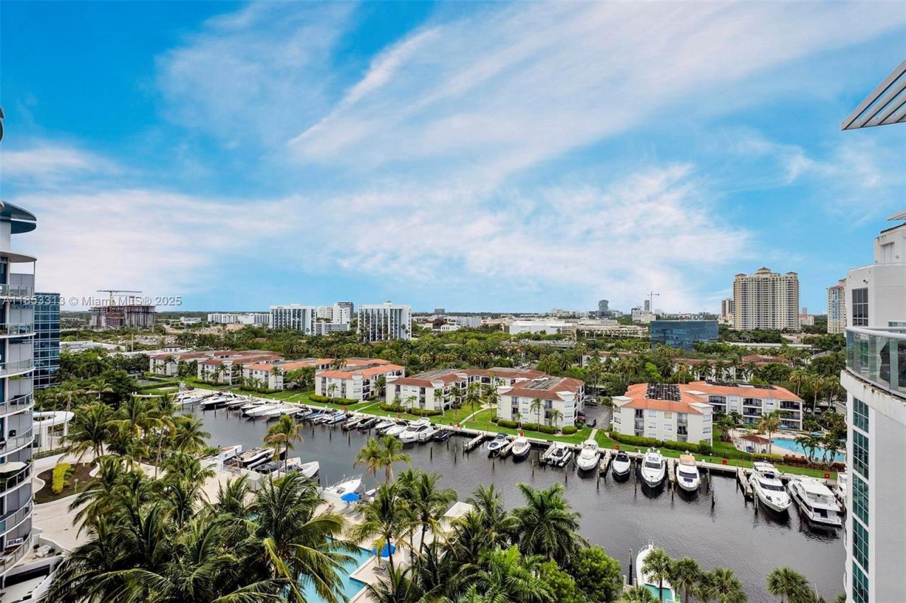 3131 NE 188th St, Unit 1-1212, Aventura, FL 33180 Photo