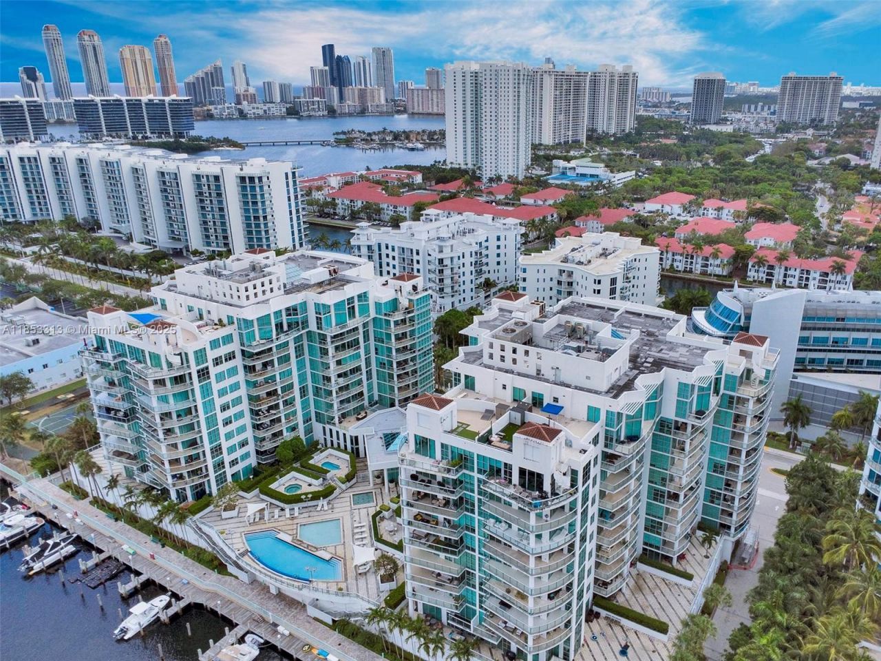 3131 NE 188th St, Unit 1-1212, Aventura, FL 33180 Photo