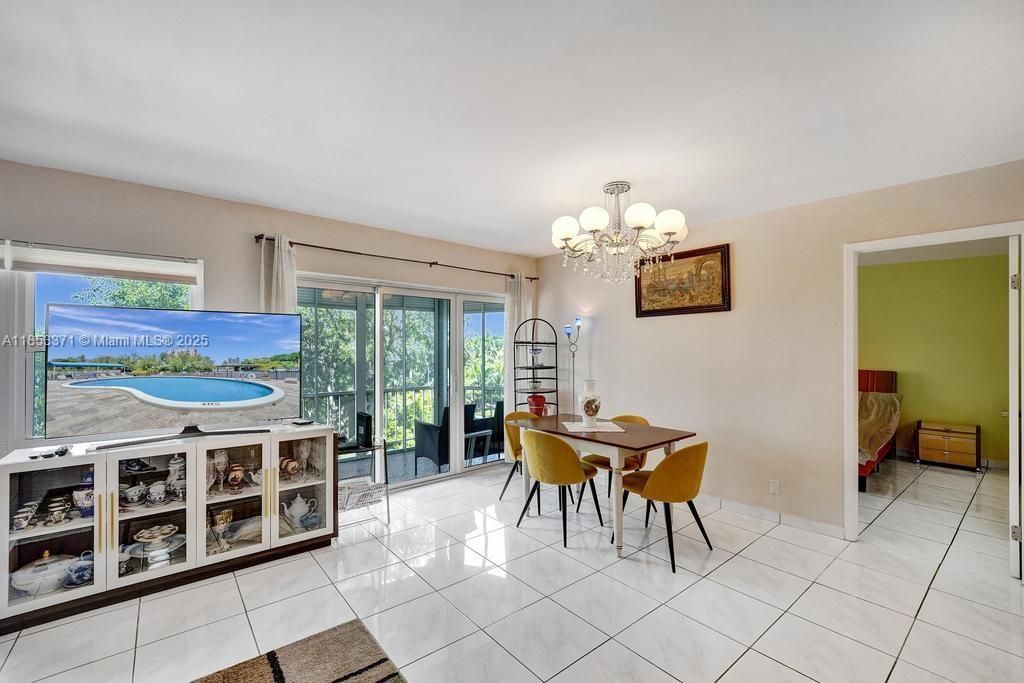 200 Diplomat Pkwy, Unit 423, Hallandale Beach, FL 33009 Photo