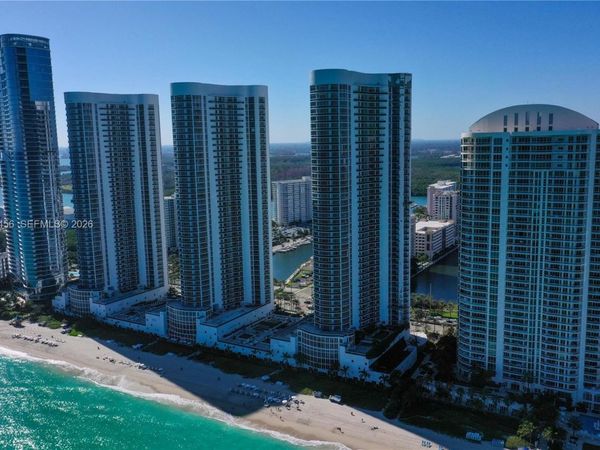 16001 COLLINS AVE, Unit 4107, Sunny Isles Beach, FL 33160