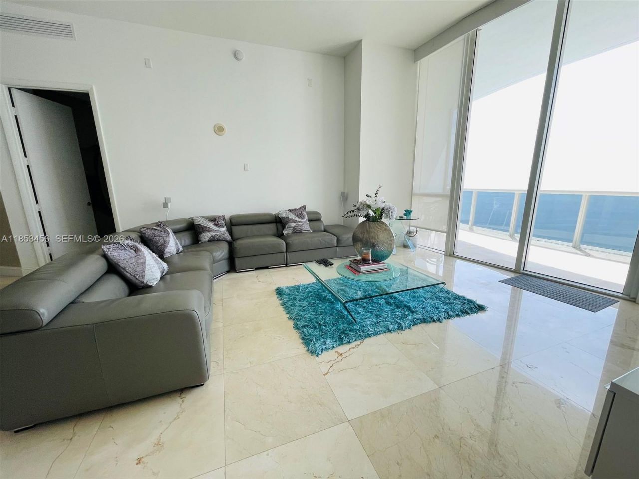 16001 Collins Ave, Unit 4107, Sunny Isles Beach, FL 33160 Photo