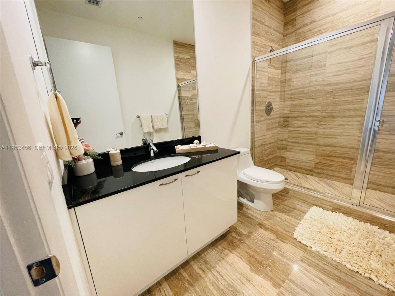 16001 Collins Ave, Unit 4107, Sunny Isles Beach, FL 33160 Photo