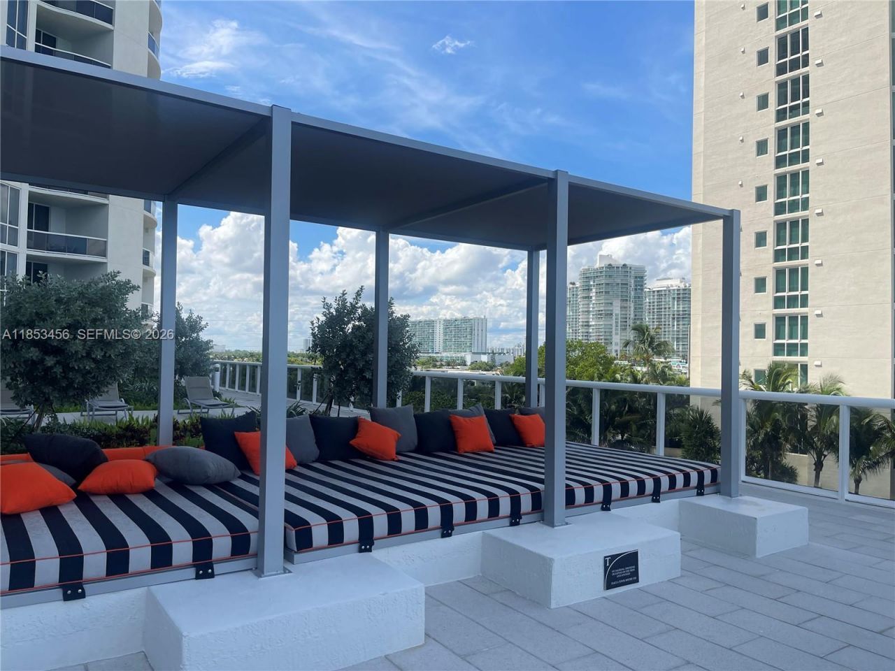 16001 Collins Ave, Unit 4107, Sunny Isles Beach, FL 33160 Photo