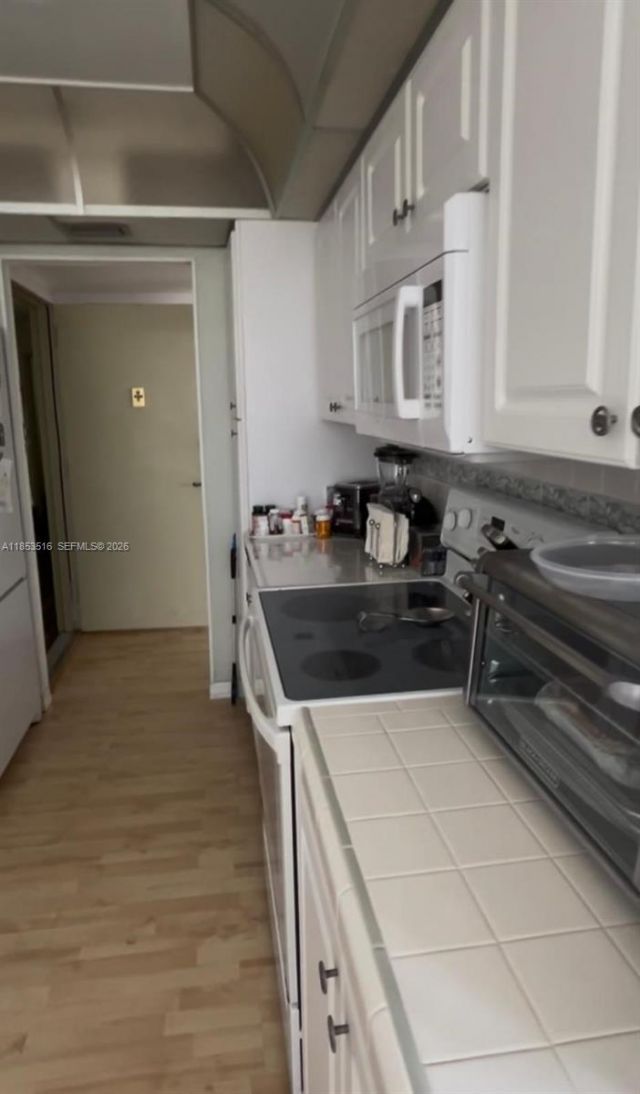 1100 Saint Charles Pl, Unit 504, Pembroke Pines, FL 33026 Photo