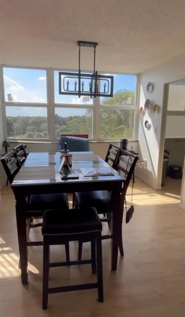 1100 Saint Charles Pl, Unit 504, Pembroke Pines, FL 33026 Photo