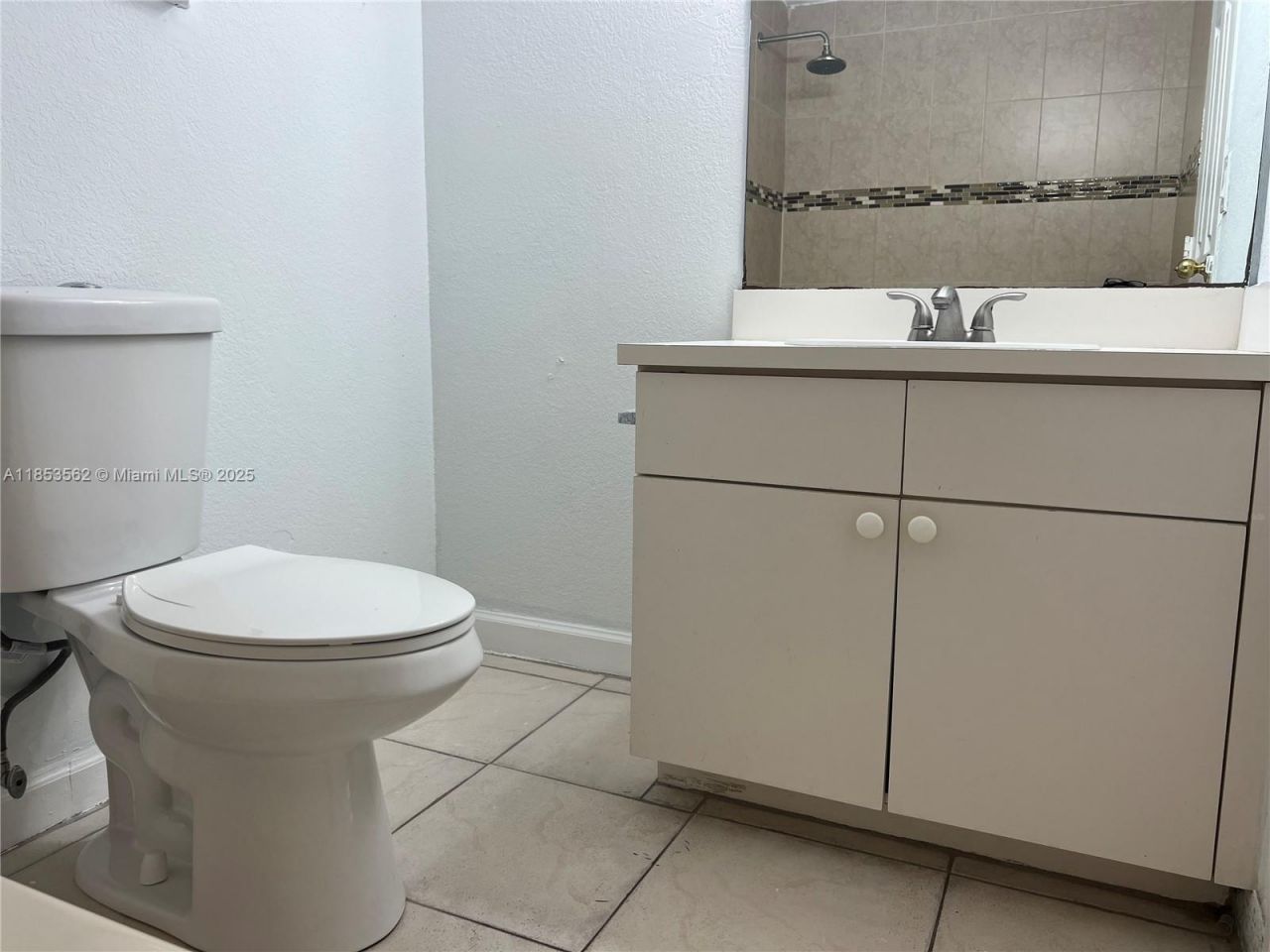 4660 NW 79th Ave, Unit 2C, Doral, FL 33166 Photo