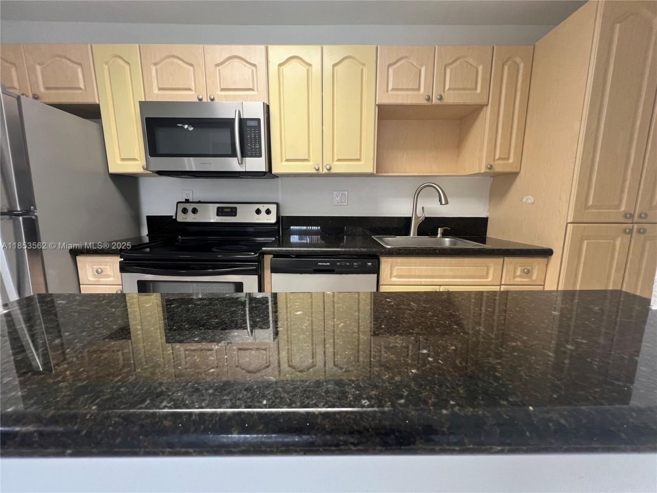 4660 NW 79th Ave, Unit 2C, Doral, FL 33166 Photo