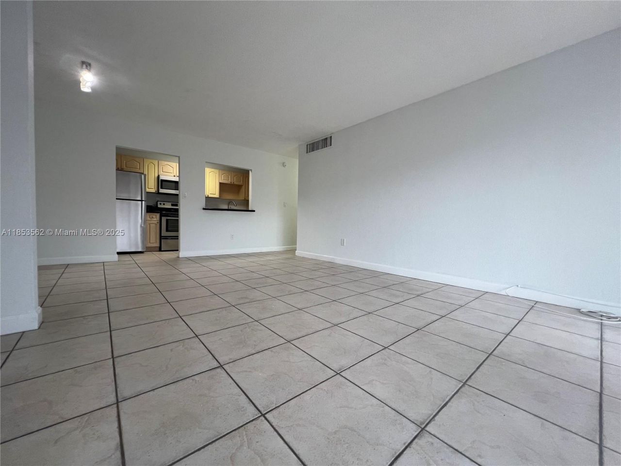 4660 NW 79th Ave, Unit 2C, Doral, FL 33166 Photo