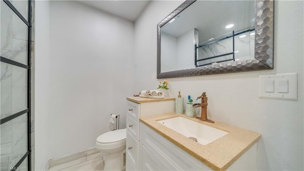 5343 Mayfair Ct, Cape Coral, FL 33904 Photo