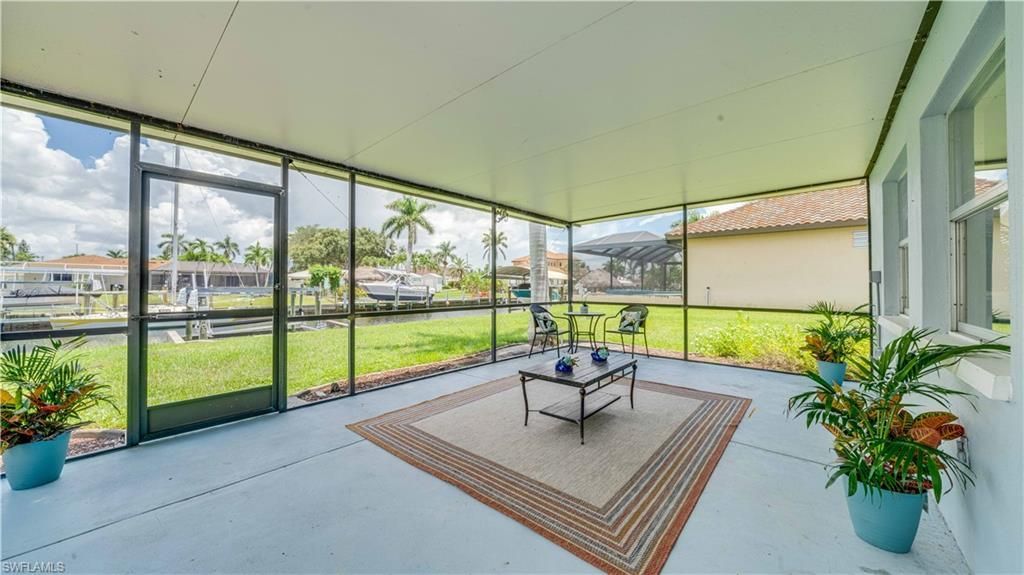 5343 Mayfair Ct, Cape Coral, FL 33904 Photo