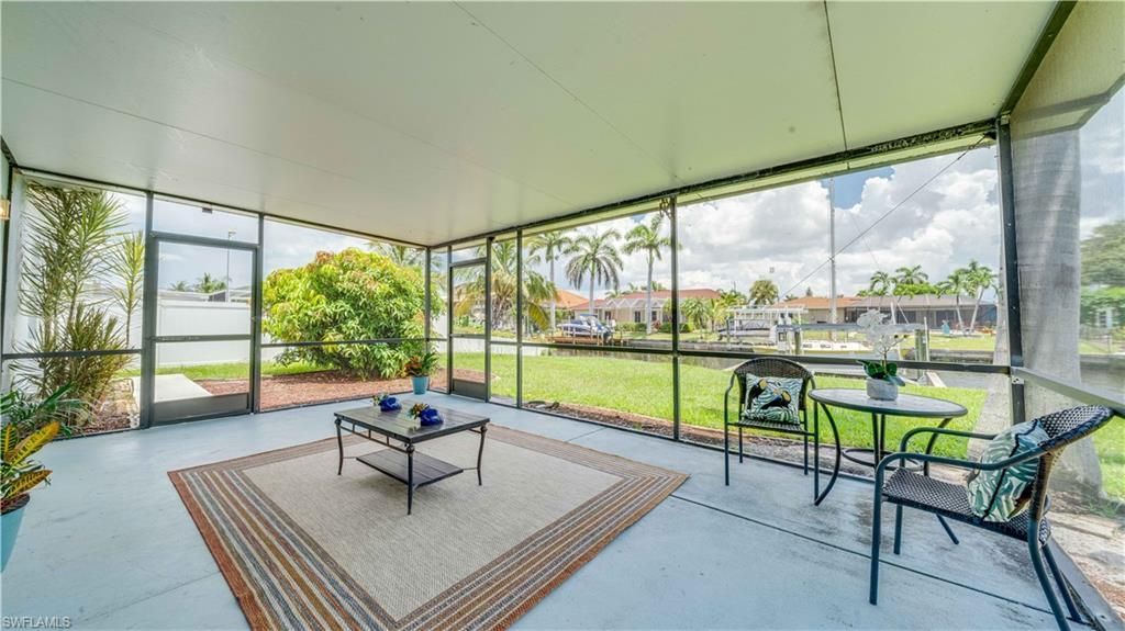 5343 Mayfair Ct, Cape Coral, FL 33904 Photo