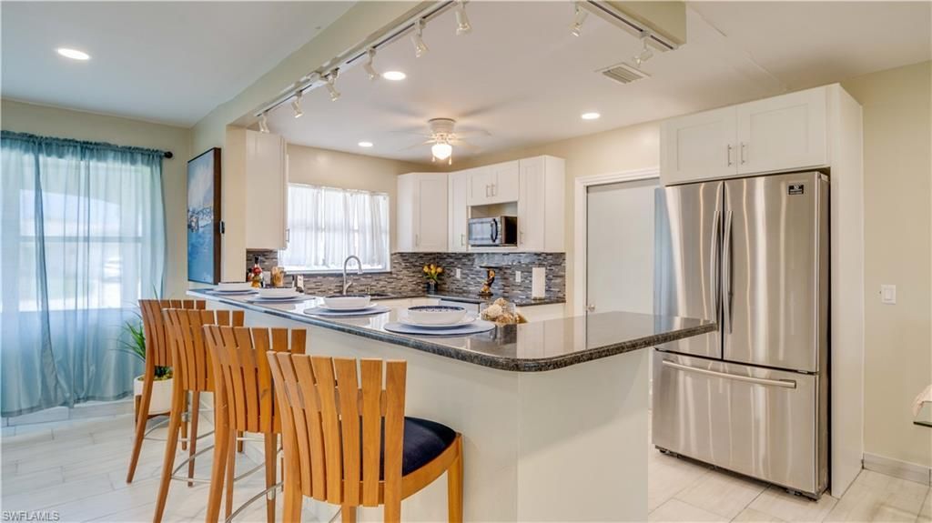 5343 Mayfair Ct, Cape Coral, FL 33904 Photo