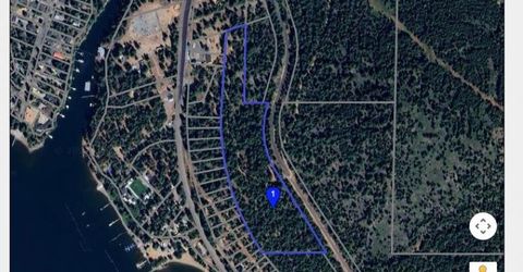 7398 Highway 147, Lake Almanor, CA 96137 Photo