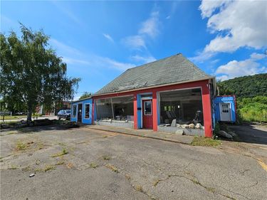 365 W Morris Street, Bath, NY 14810