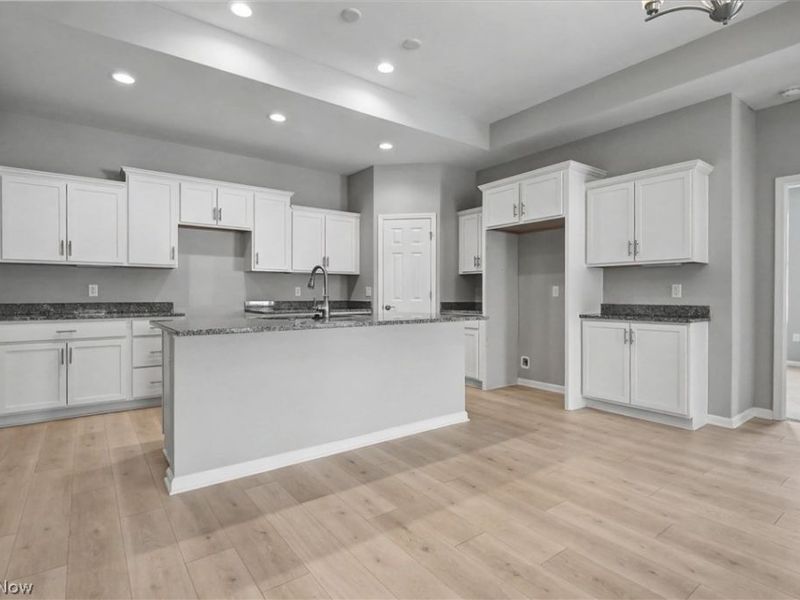 9264 Sharrott Road, Unit 1001, Poland, OH 44514 Photo 7