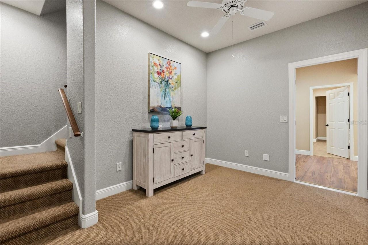 286 Mileham Drive, Orlando, FL 32835 Photo