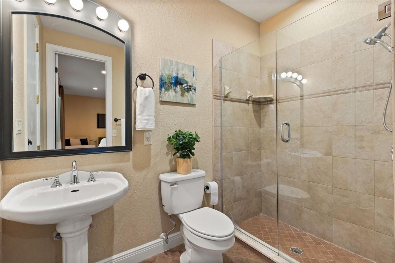 286 Mileham Drive, Orlando, FL 32835 Photo