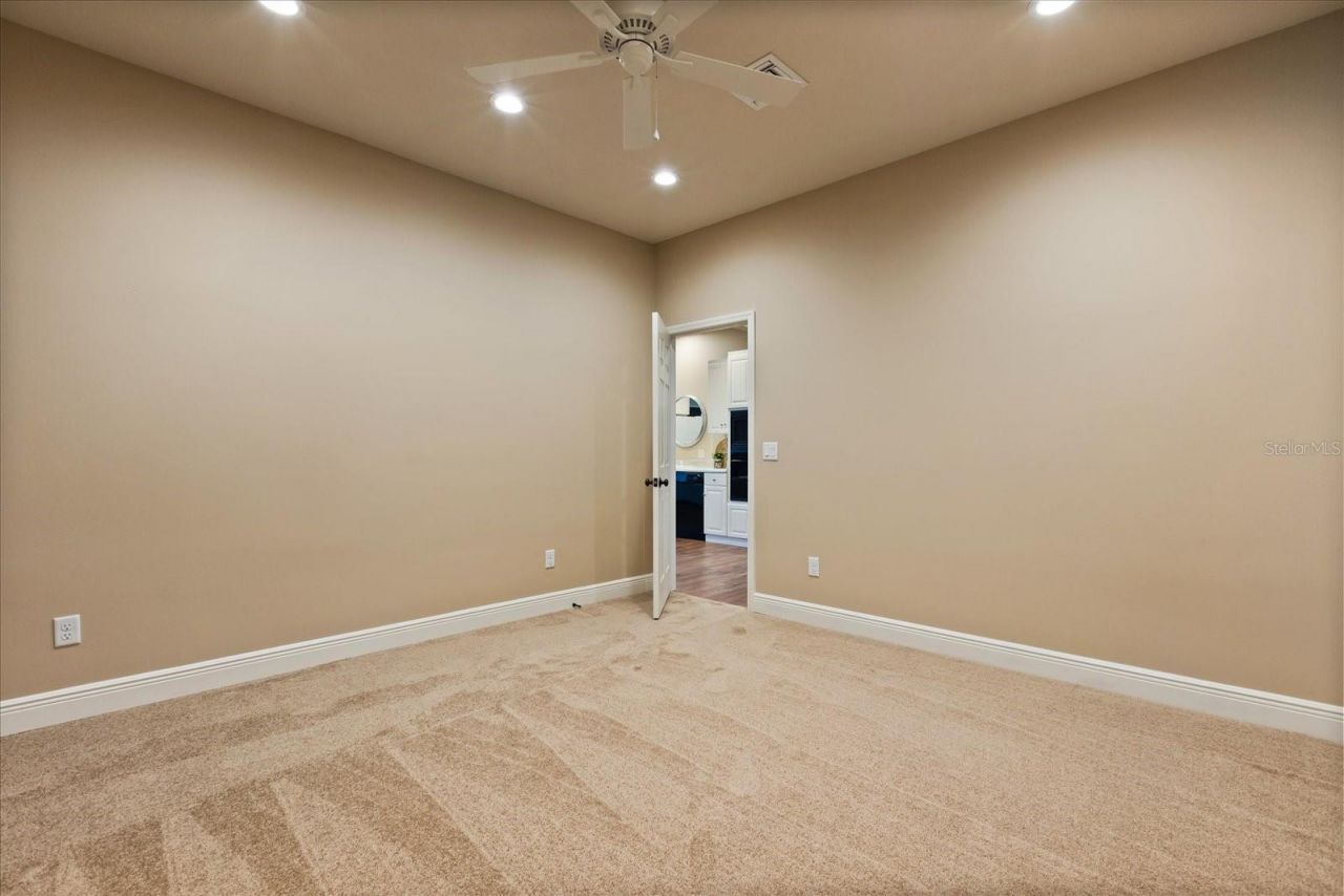 286 Mileham Drive, Orlando, FL 32835 Photo