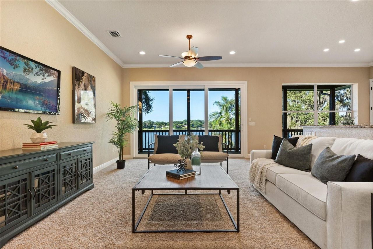 286 Mileham Drive, Orlando, FL 32835 Photo