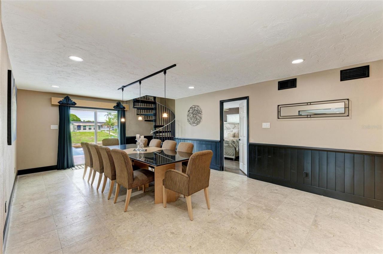 310 Bryn Mawr Island, Bradenton, FL 34207 Photo